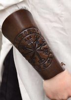 Protège-bras Viking en cuir Vegvísir marron – Manchette nordique de bras embossée
